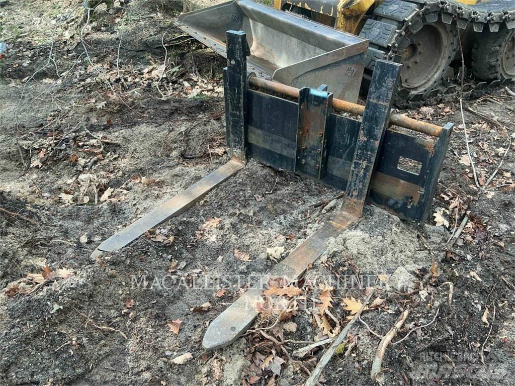 CAT 262D Kompaktrakodók