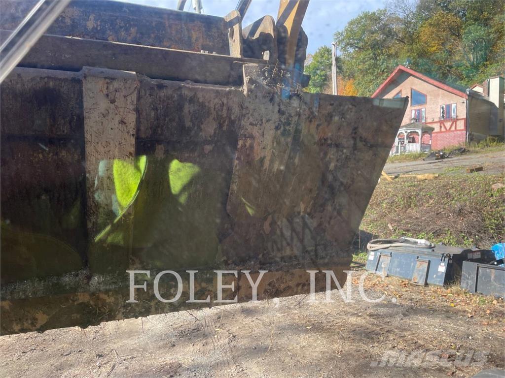 CAT 262D Kompaktrakodók