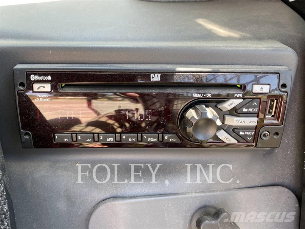 CAT 262D Kompaktrakodók