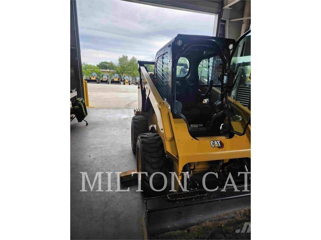 CAT 262D 3 Kompaktrakodók