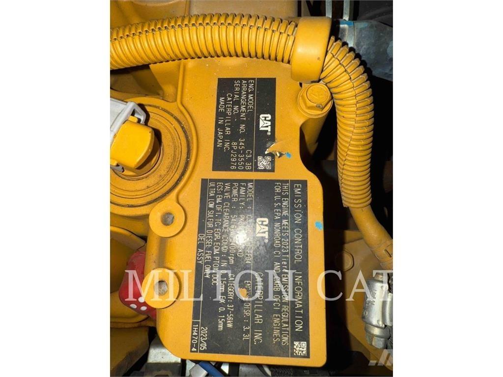 CAT 262D 3 Kompaktrakodók