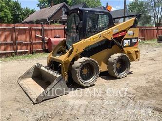CAT 262D A2Q+ Kompaktrakodók