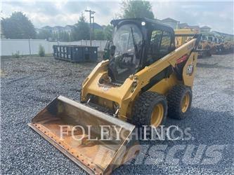 CAT 262D3 Kompaktrakodók