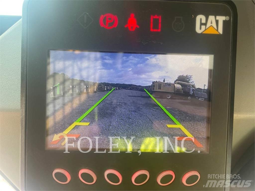 CAT 262D3 Kompaktrakodók
