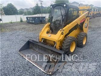 CAT 262D3 Kompaktrakodók