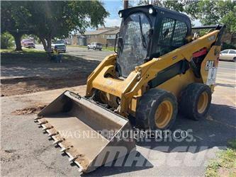 CAT 262D3 Kompaktrakodók