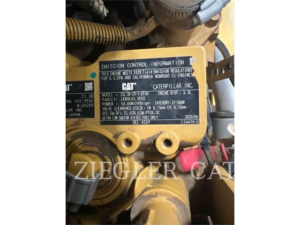 CAT 262D3 Kompaktrakodók