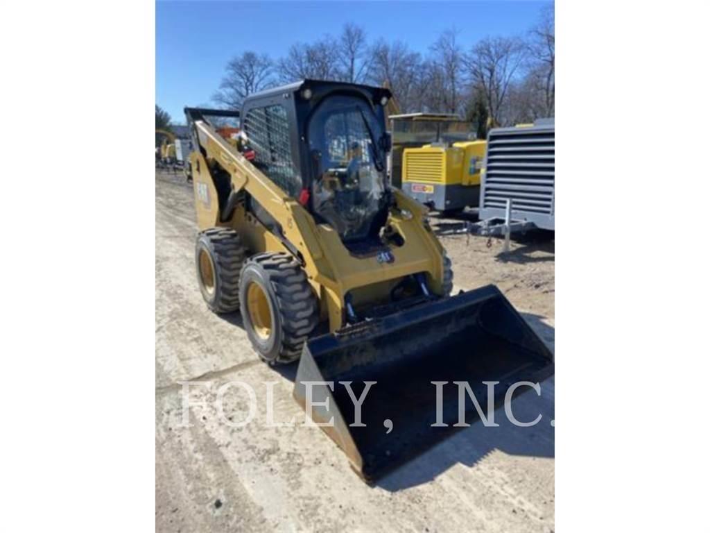 CAT 262D3 Kompaktrakodók