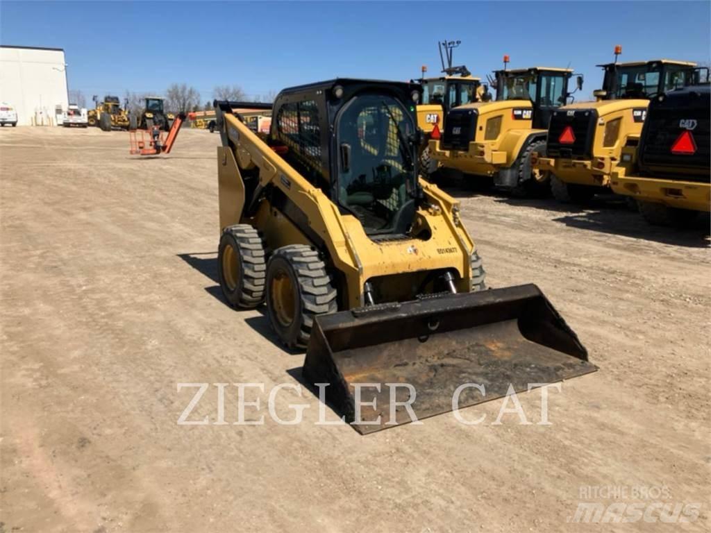 CAT 262D3 Kompaktrakodók