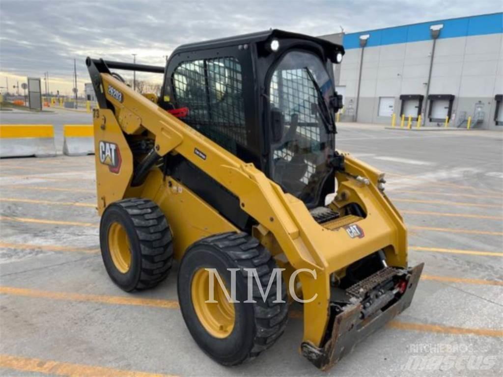 CAT 262D3 Kompaktrakodók