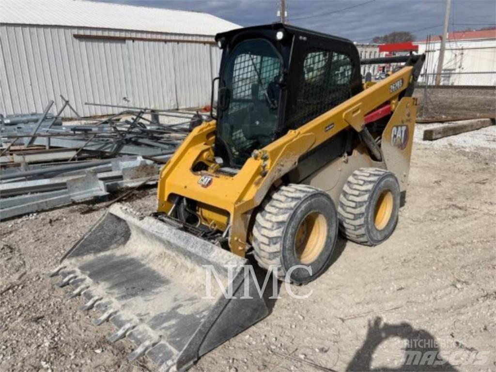 CAT 262D3 Kompaktrakodók