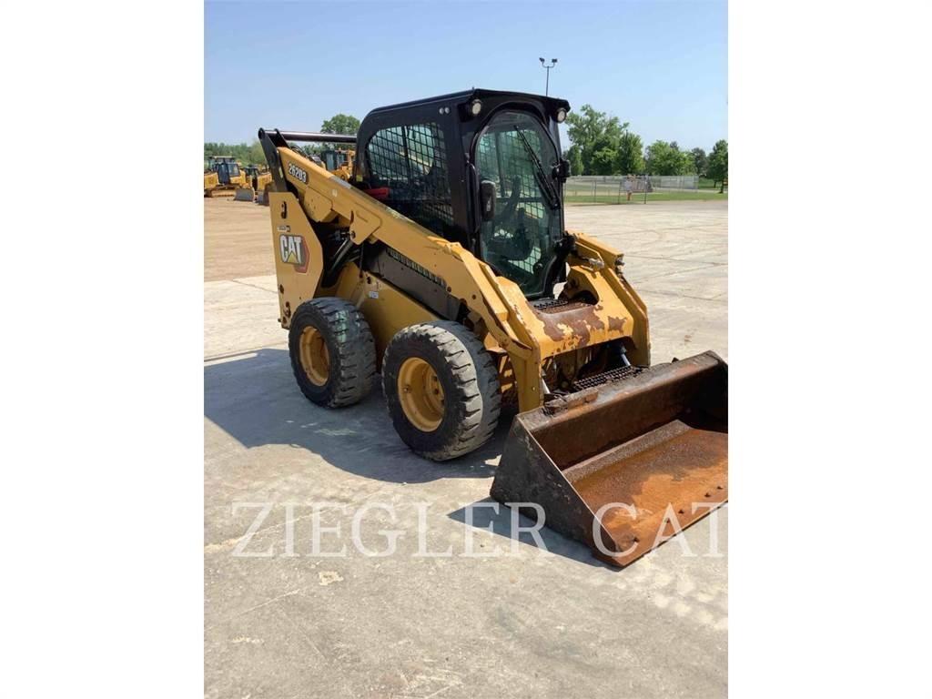 CAT 262D3 Kompaktrakodók