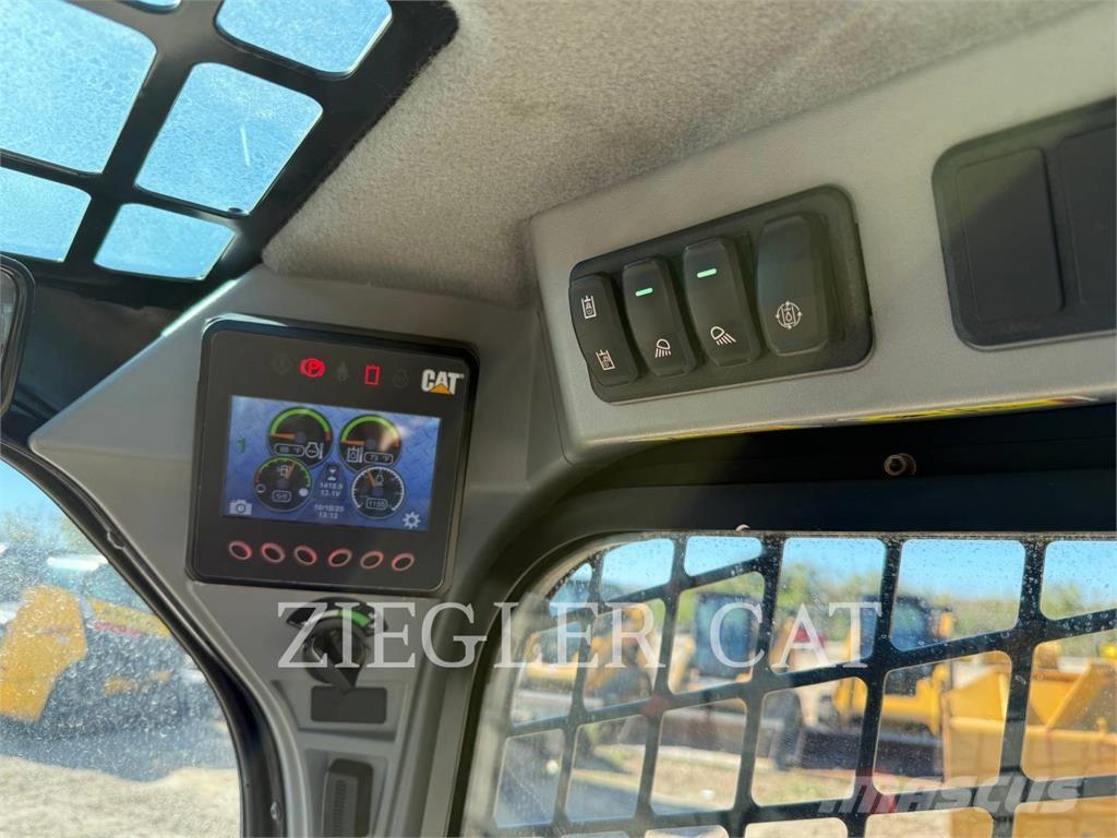 CAT 262D3 Kompaktrakodók