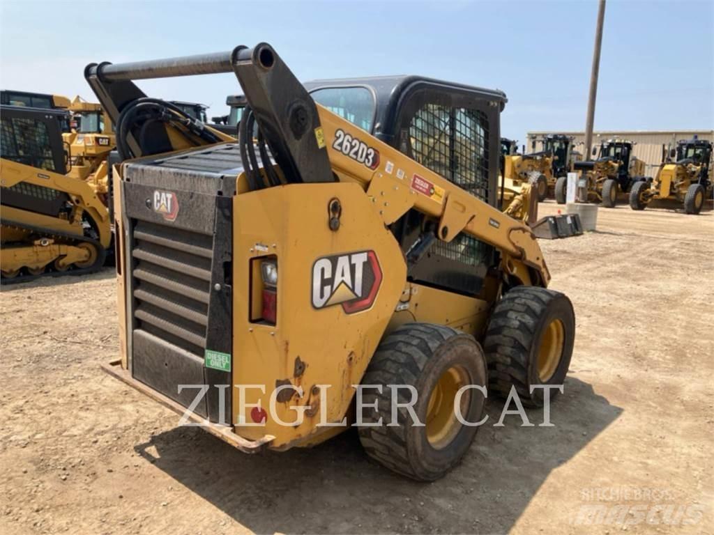 CAT 262D3 Kompaktrakodók