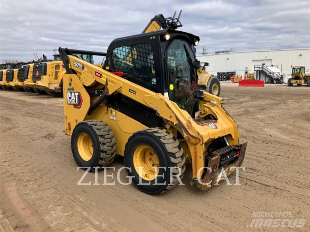 CAT 262D3 Kompaktrakodók