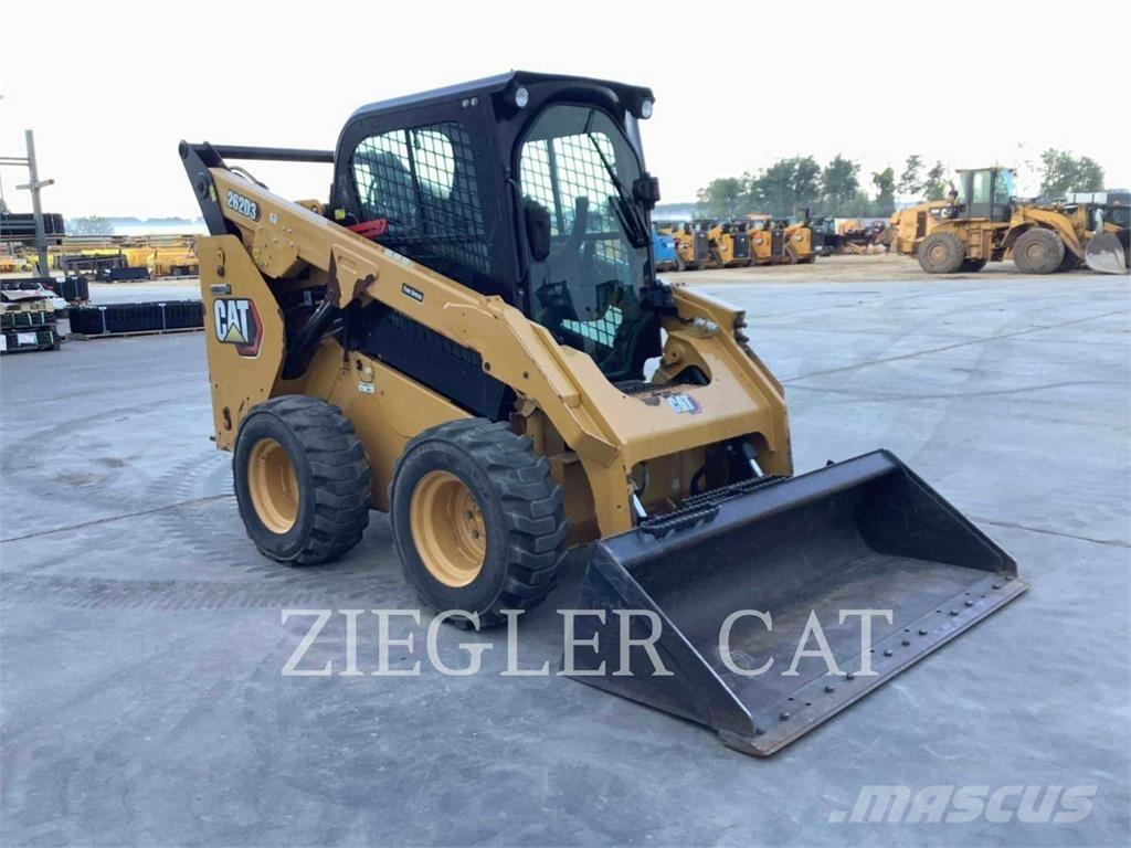 CAT 262D3 Kompaktrakodók
