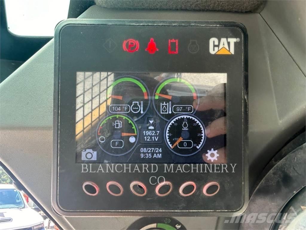 CAT 262D3 Kompaktrakodók