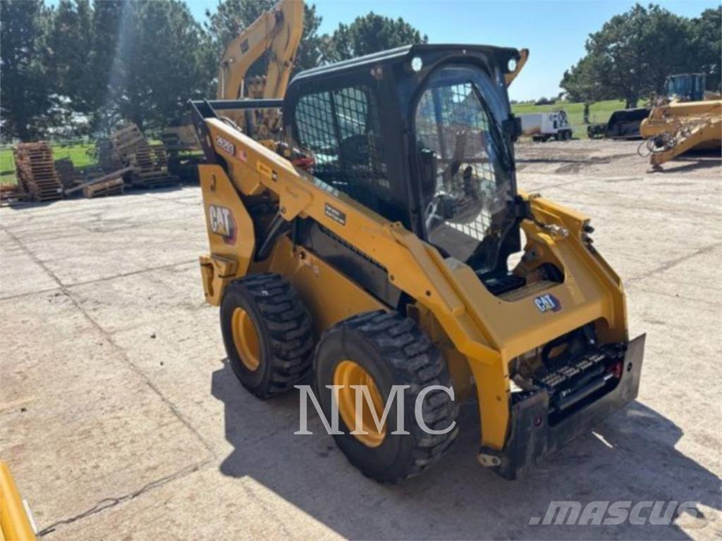 CAT 262D3 Kompaktrakodók