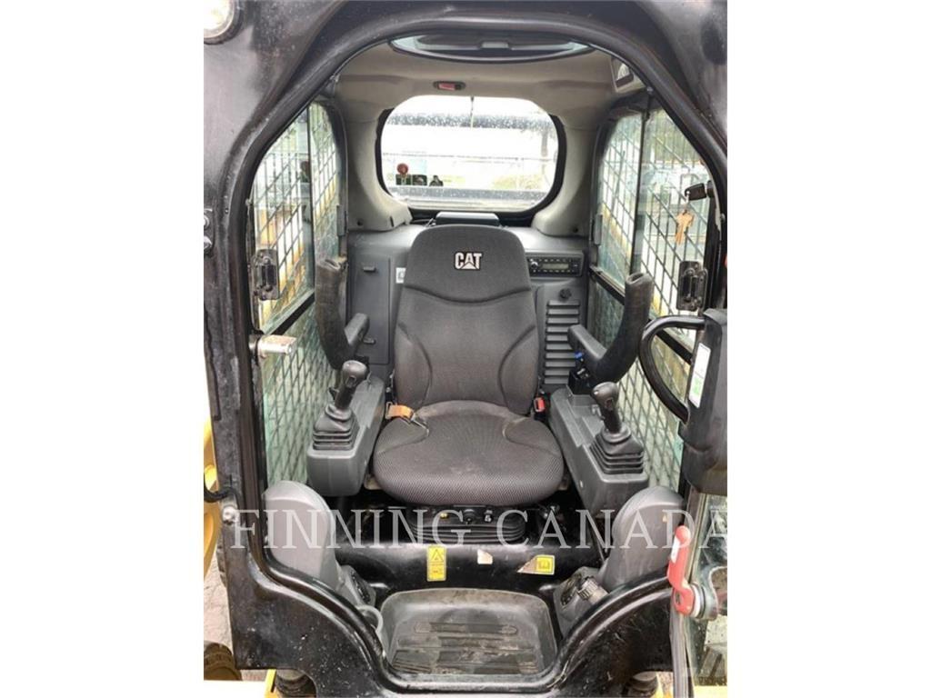 CAT 262D3 Kompaktrakodók