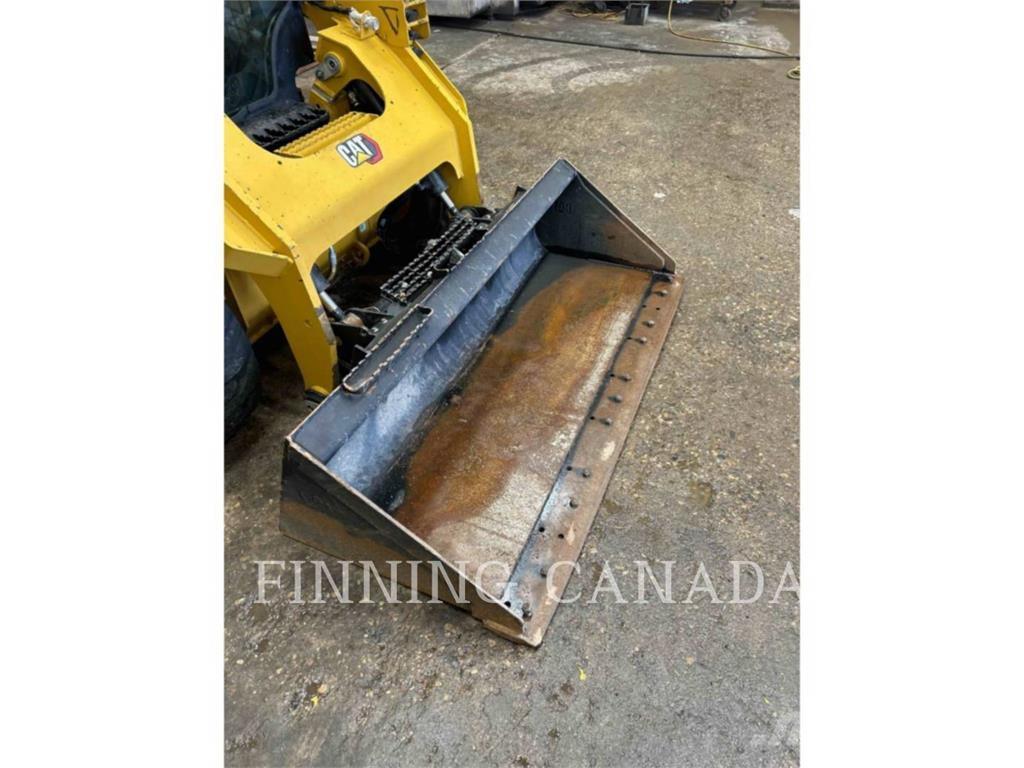 CAT 262D3 Kompaktrakodók