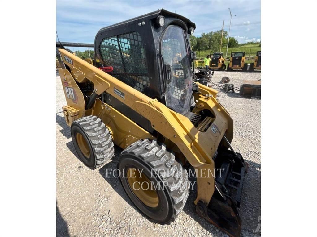 CAT 262D3XPS2C Kompaktrakodók