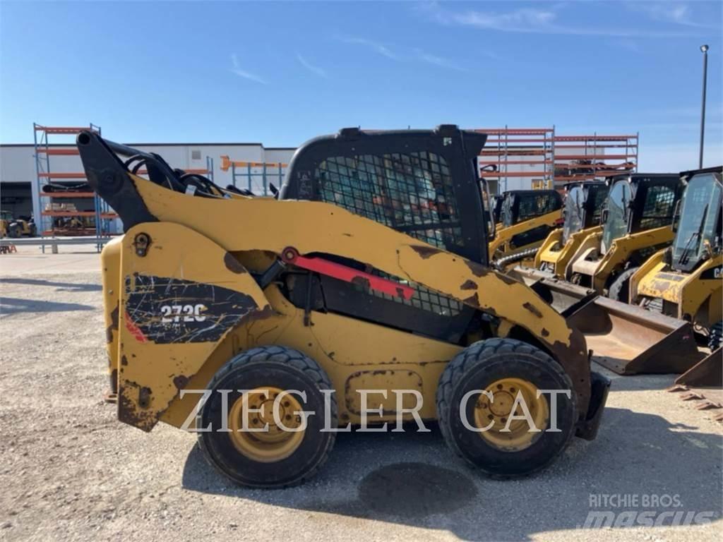 CAT 272C Kompaktrakodók
