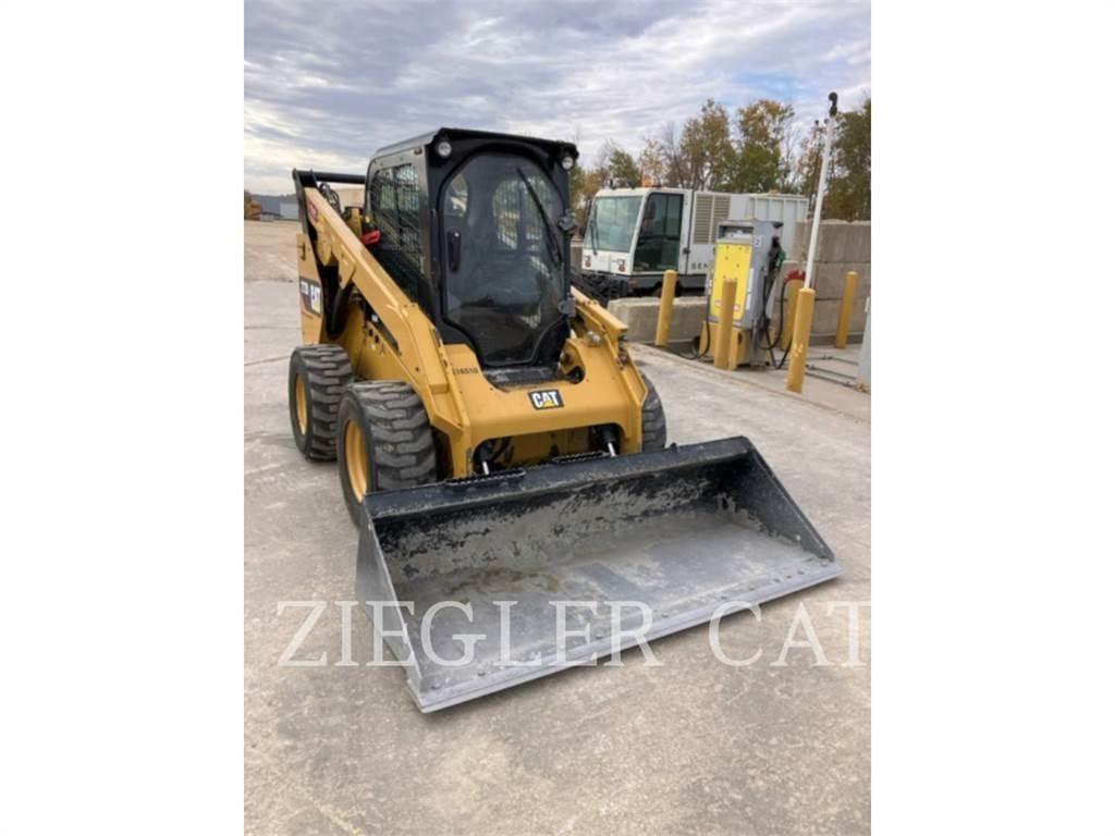 CAT 272D2 Kompaktrakodók