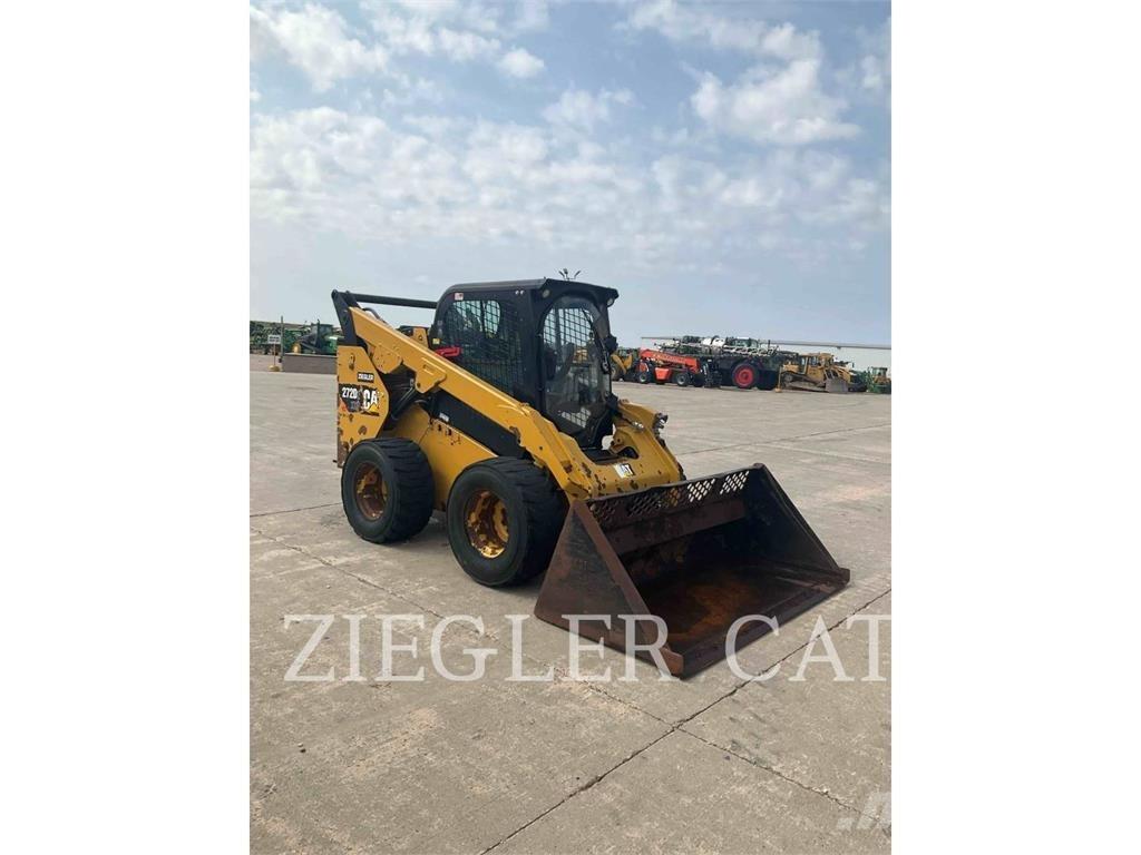 CAT 272D2 Kompaktrakodók