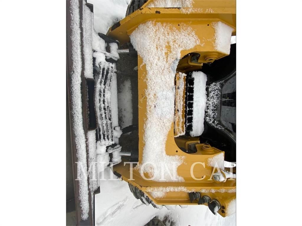 CAT 272D3 Kompaktrakodók