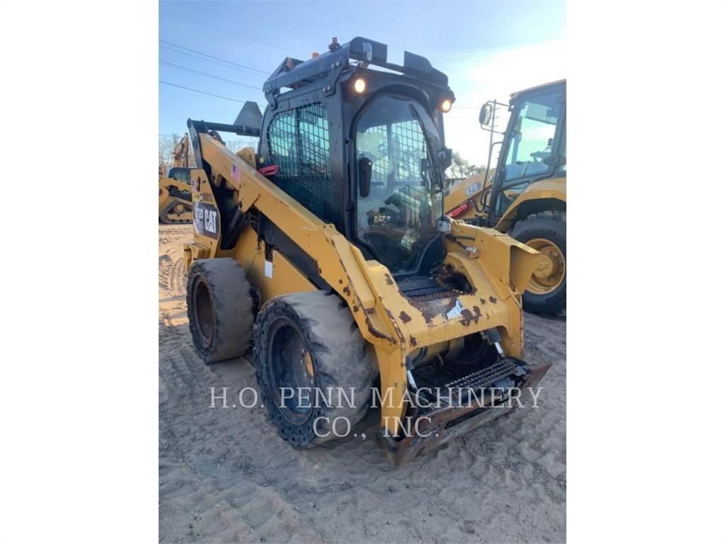 CAT 272DXHP Kompaktrakodók