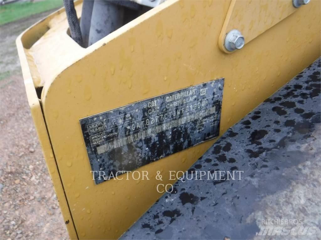 CAT 277C Kompaktrakodók