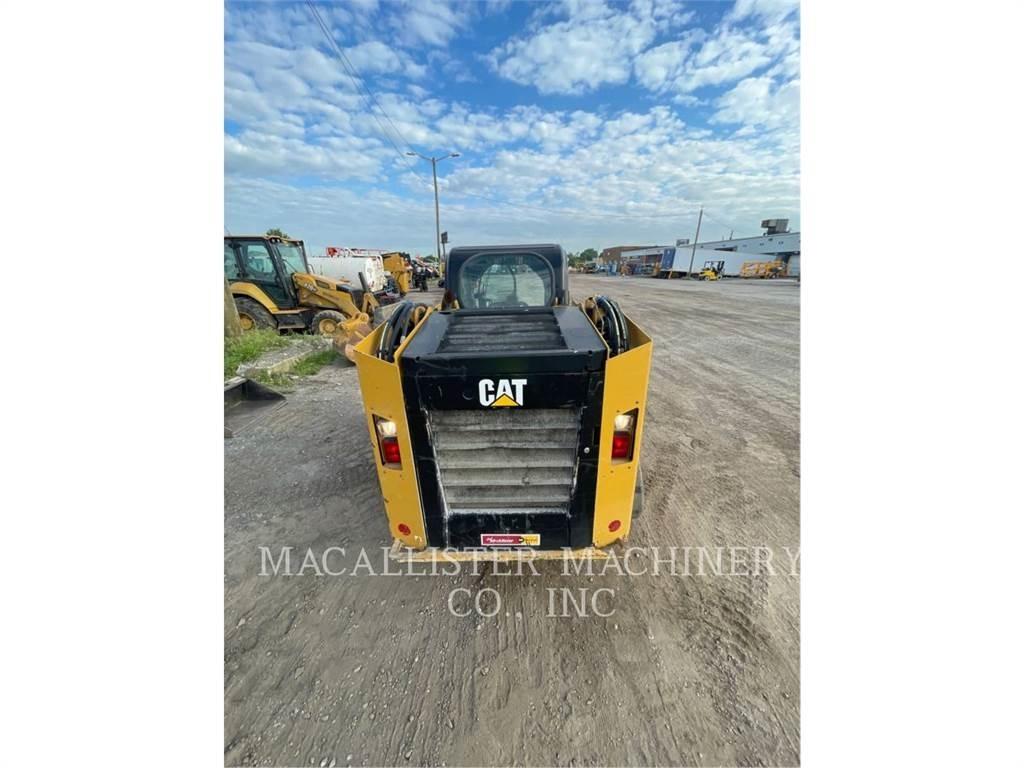 CAT 279D Lánctalpas homlokrakodók