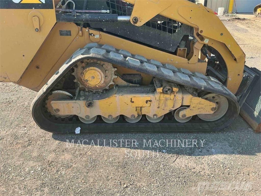 CAT 279D Lánctalpas homlokrakodók