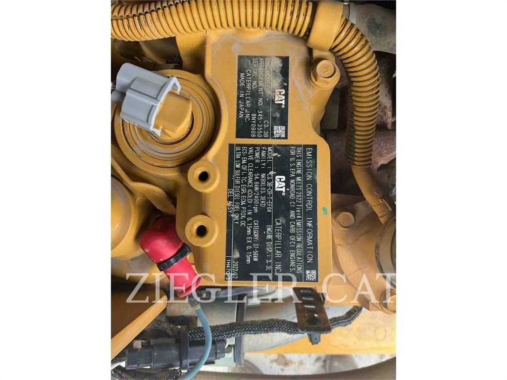 CAT 279D3 Lánctalpas homlokrakodók