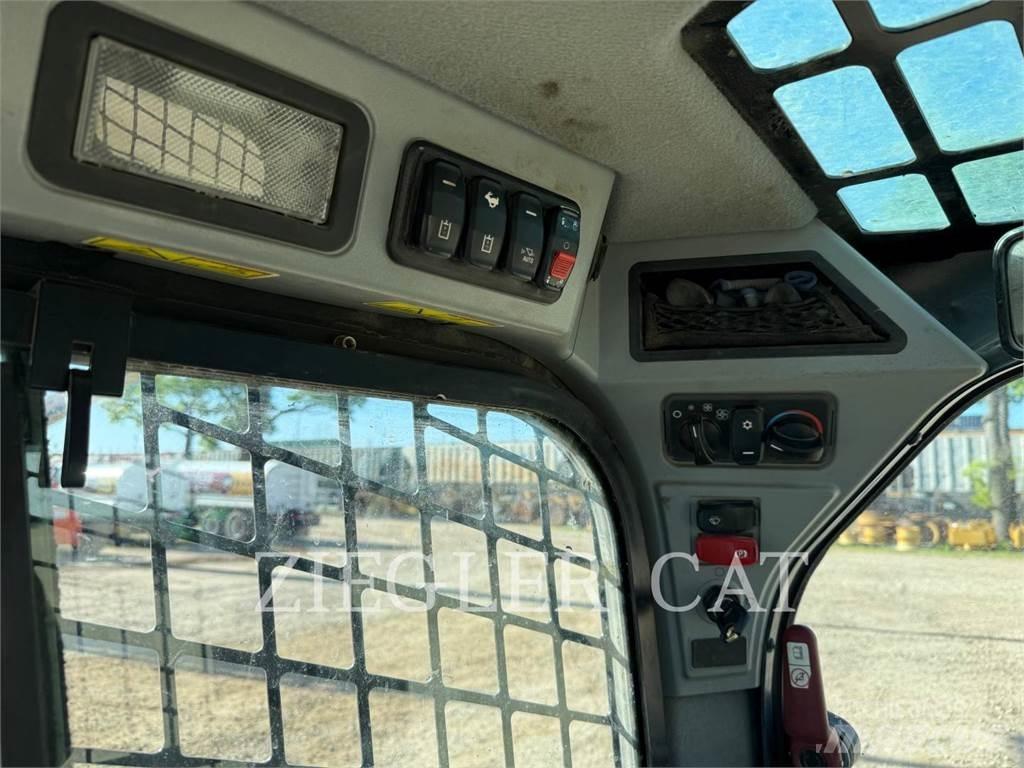 CAT 279D3 Lánctalpas homlokrakodók