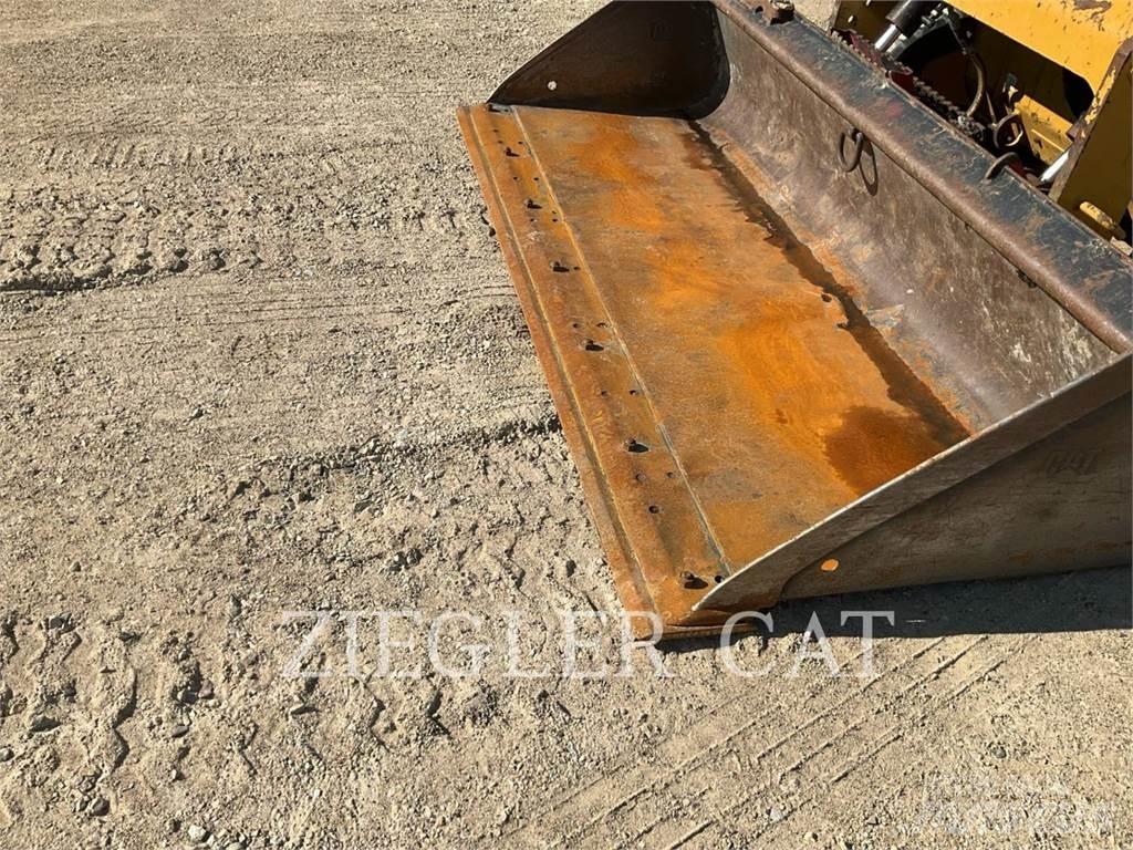 CAT 279D3 Lánctalpas homlokrakodók