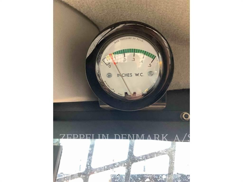 CAT 279D3 Lánctalpas homlokrakodók