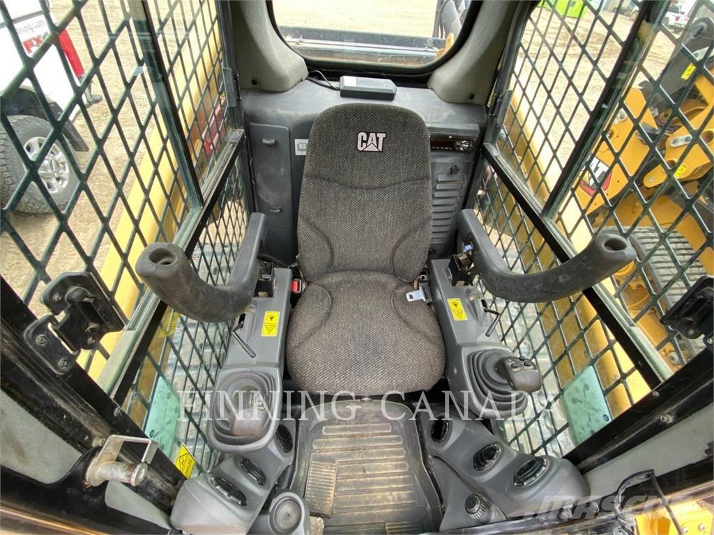 CAT 289D Lánctalpas homlokrakodók