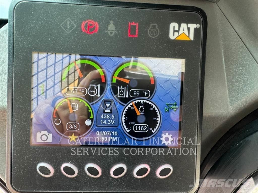 CAT 289D3 Lánctalpas homlokrakodók