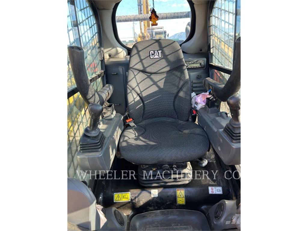 CAT 289D3 C3HF Lánctalpas homlokrakodók