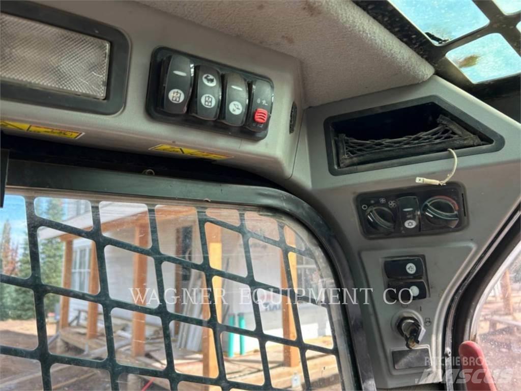 CAT 299D2 Lánctalpas homlokrakodók