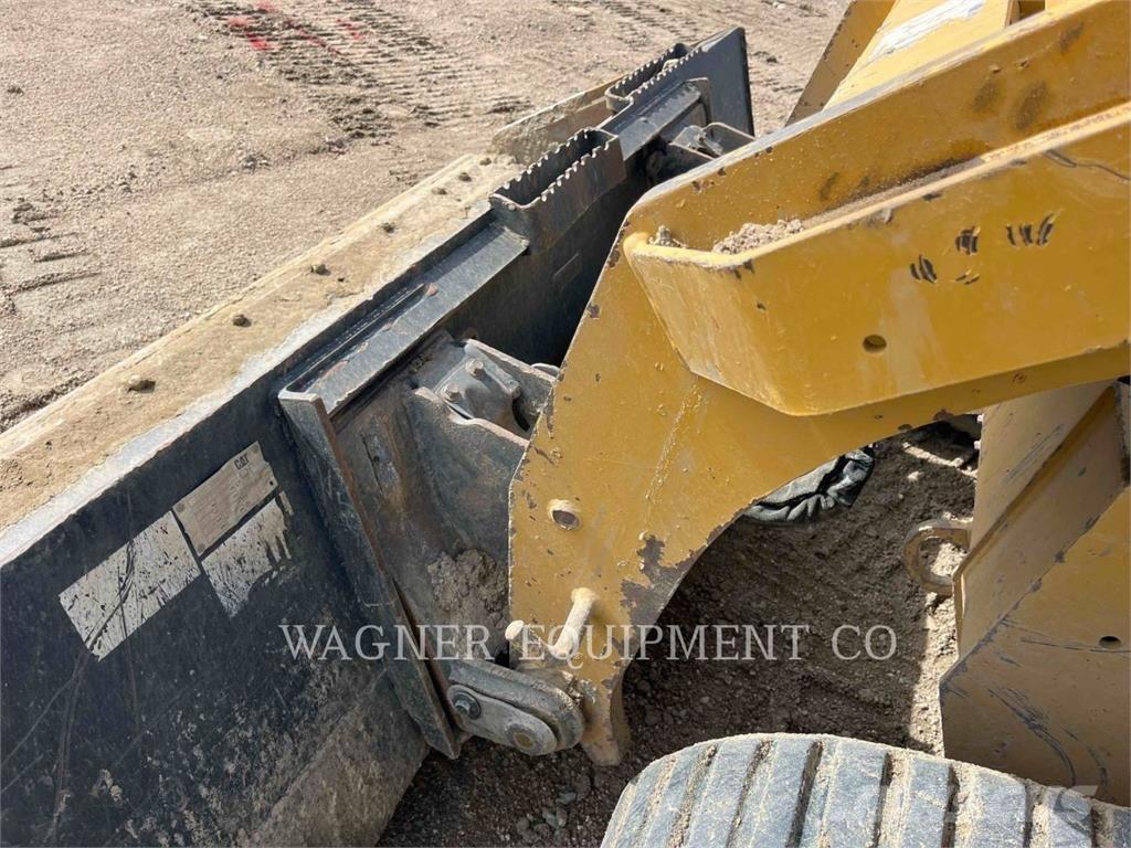 CAT 299D2 Lánctalpas homlokrakodók