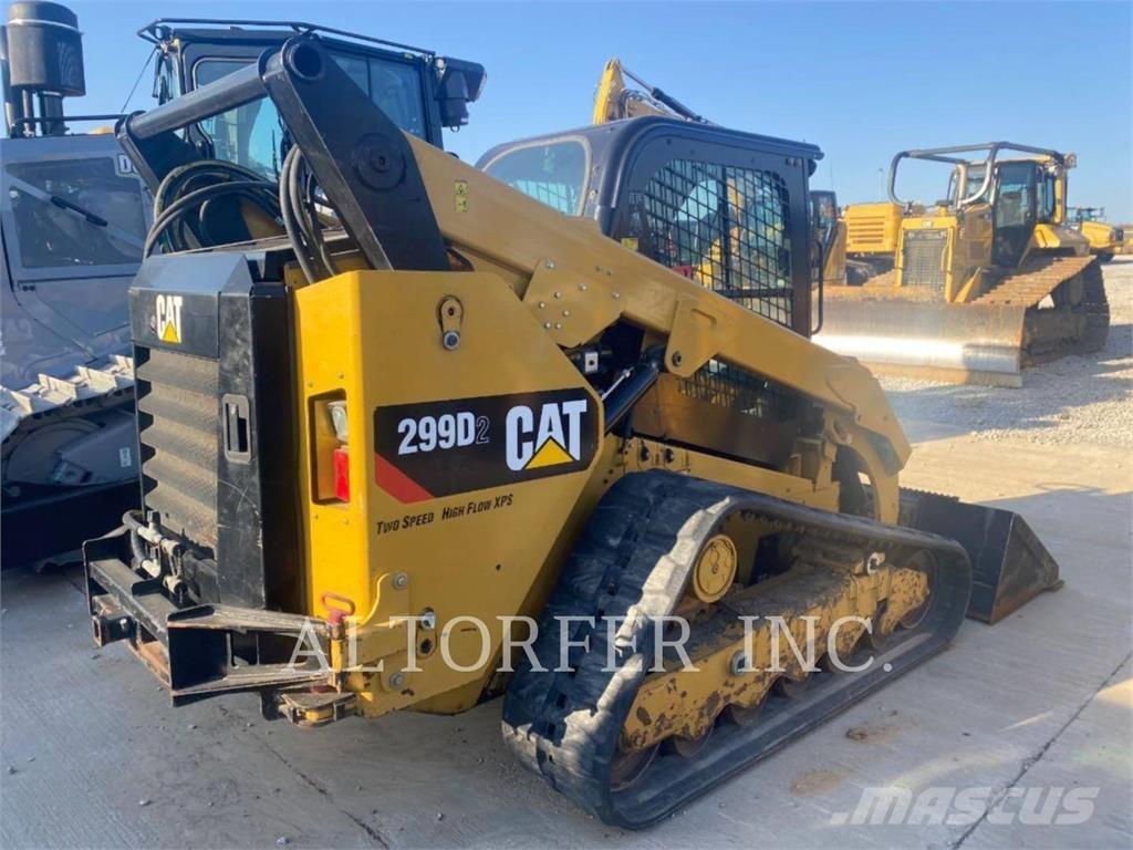 CAT 299D2 Kompaktrakodók
