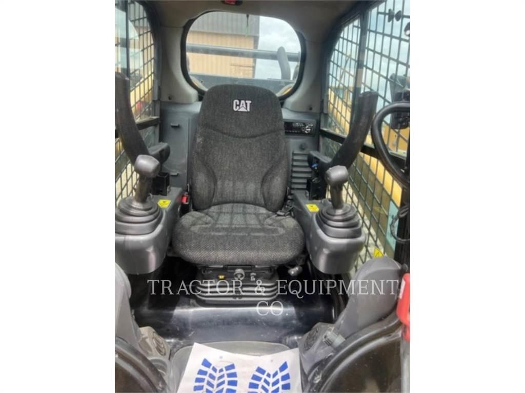 CAT 299D2 XHP Kompaktrakodók