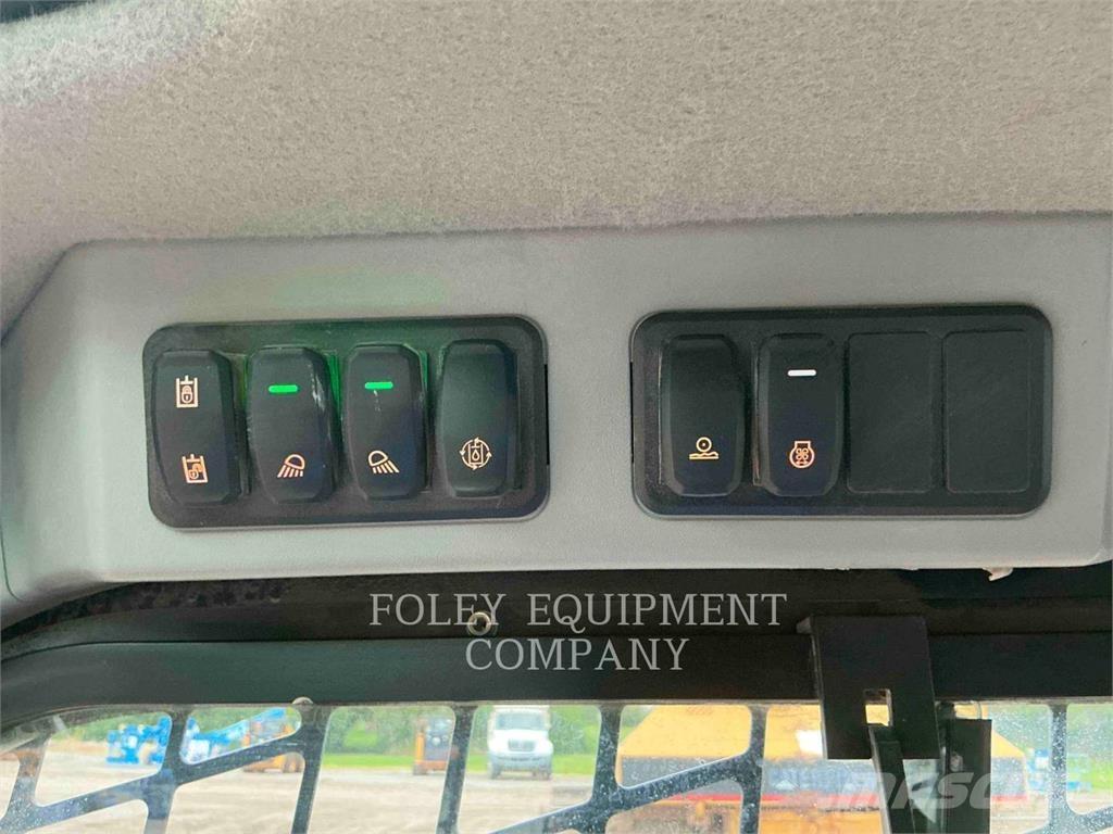 CAT 299D3 Kompaktrakodók