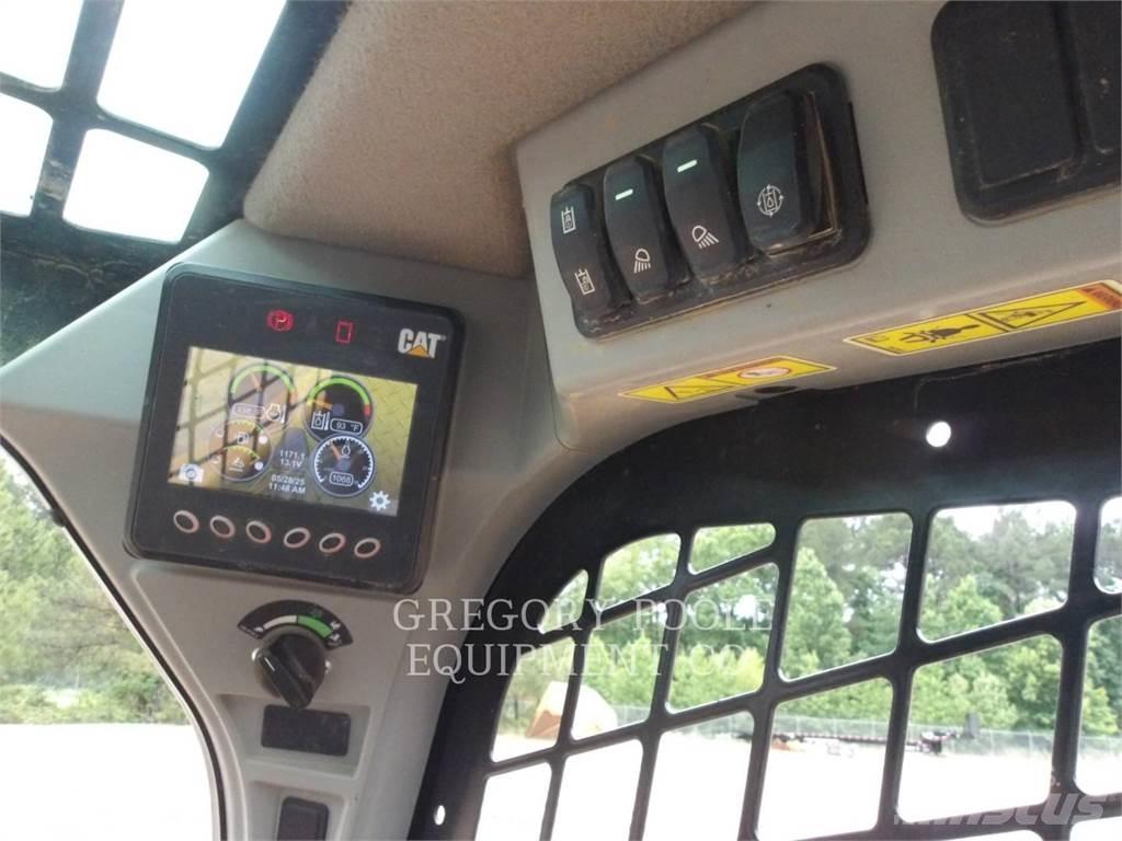 CAT 299D3 Lánctalpas homlokrakodók