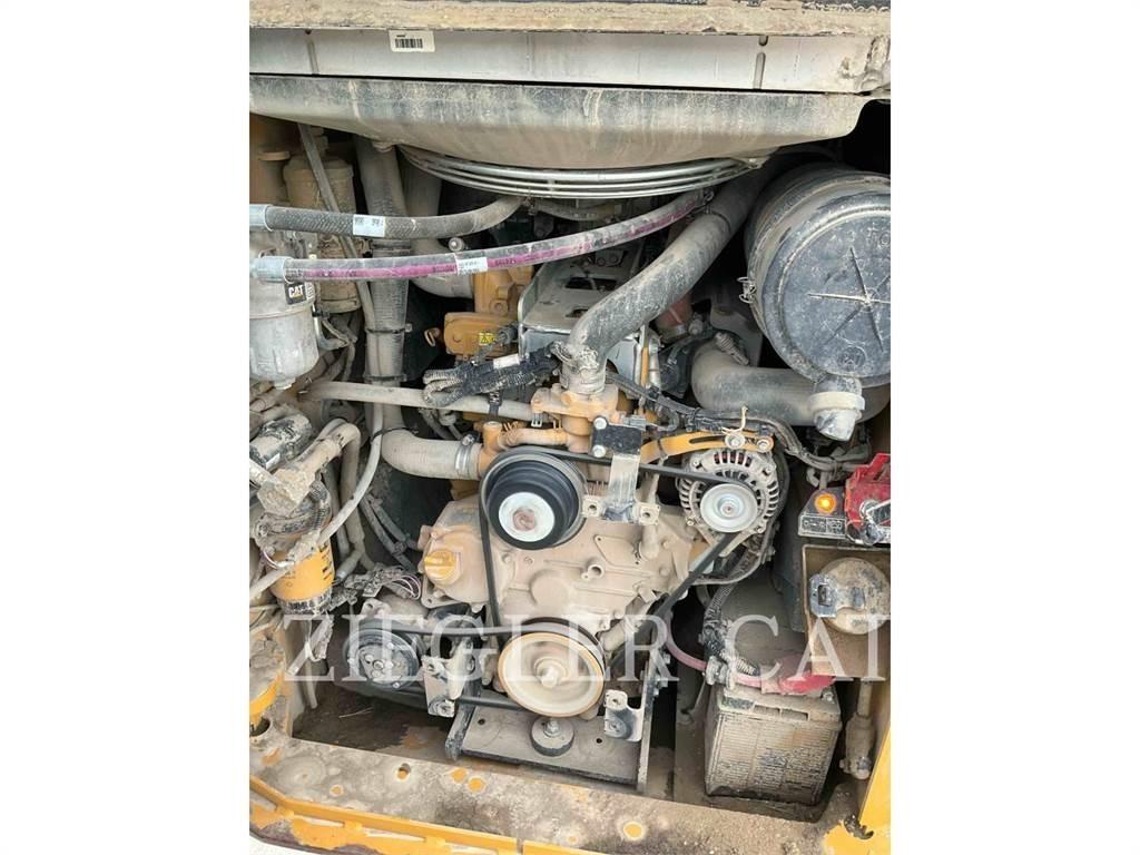 CAT 299D3 Lánctalpas homlokrakodók