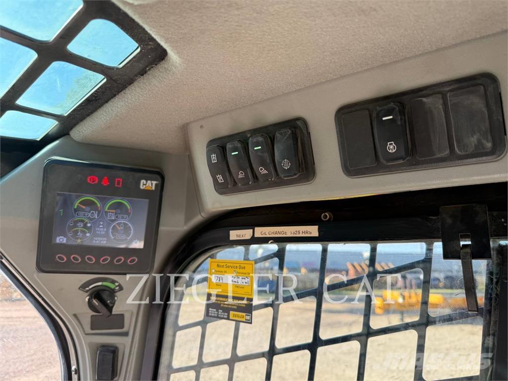 CAT 299D3 Lánctalpas homlokrakodók