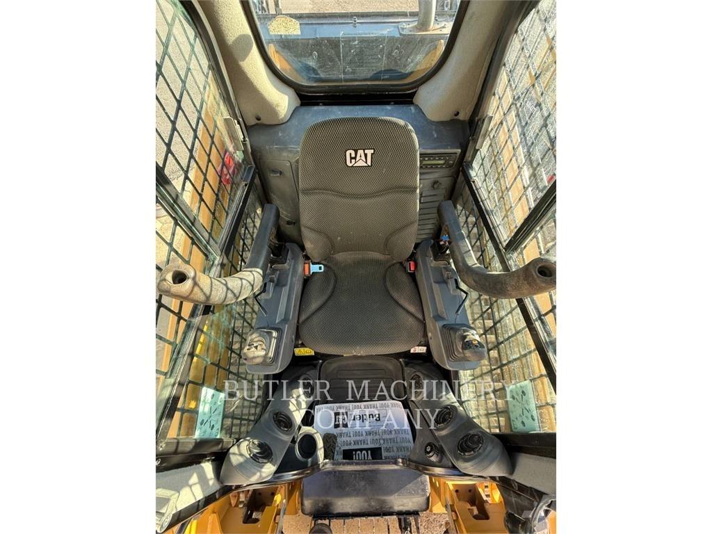 CAT 299D3 Kompaktrakodók