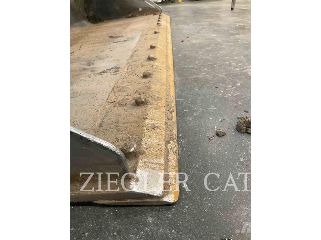 CAT 299D3 Lánctalpas homlokrakodók